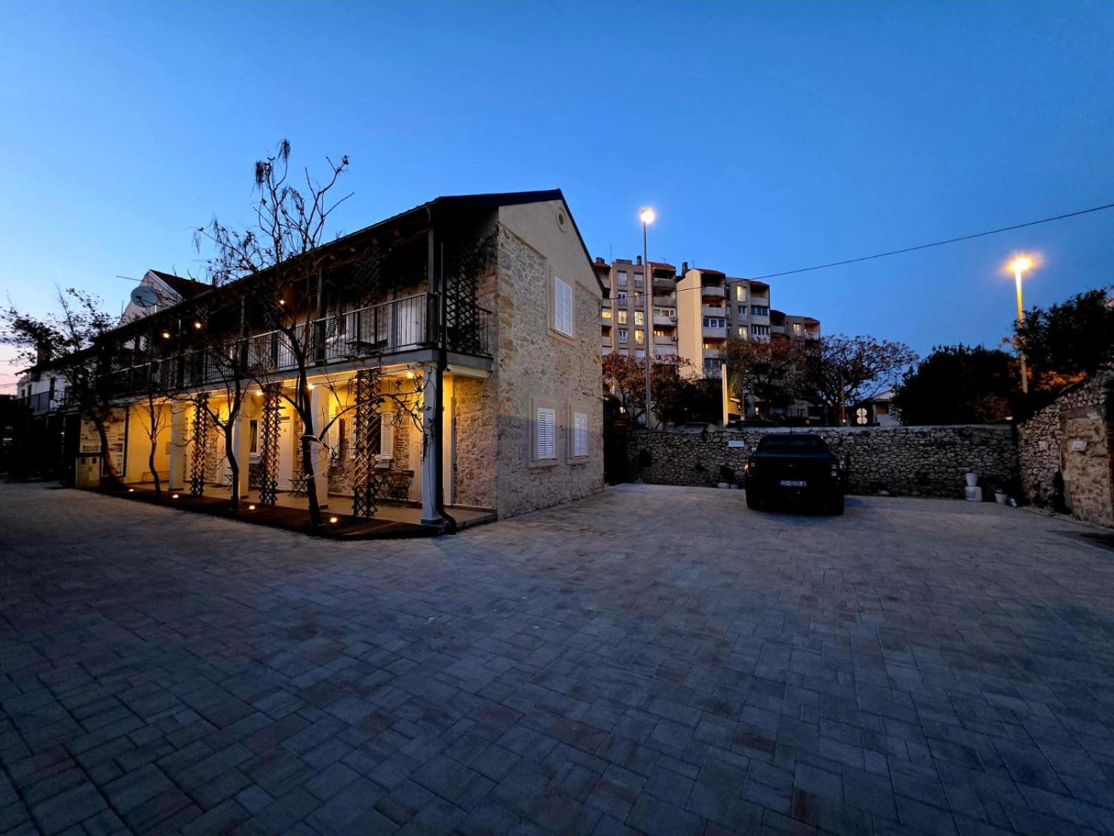 Guverna New City Accommodation Zadar Dış mekan fotoğraf